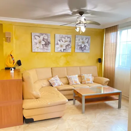 Апартаменти 2 Db Playa Фуенхірола